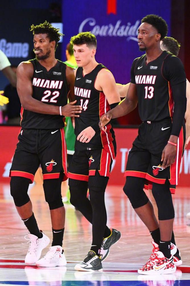 至少该在数 至少该在数